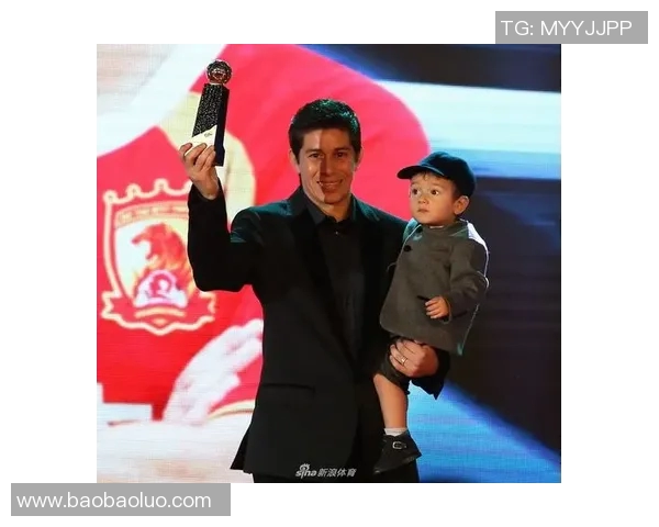 恒大对阵拜仁孔卡的精彩对决回顾与分析